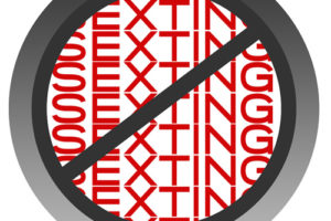 A no sexting sign