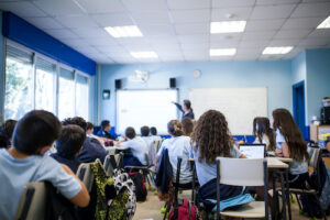 Advantages and disadvantages of classroom management include positive academic results from structured learning environments.