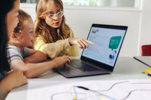 Students offered insight into how to use active learning, with digital resources and edtech tools, to boost their engagement.