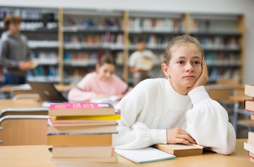 Supporting delayed readers requires individualized strategies, early literacy support, and application of evidence-based reading instruction.