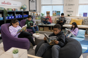This elementary school banned screens in the middle of the year. Will it solve their reading crisis?